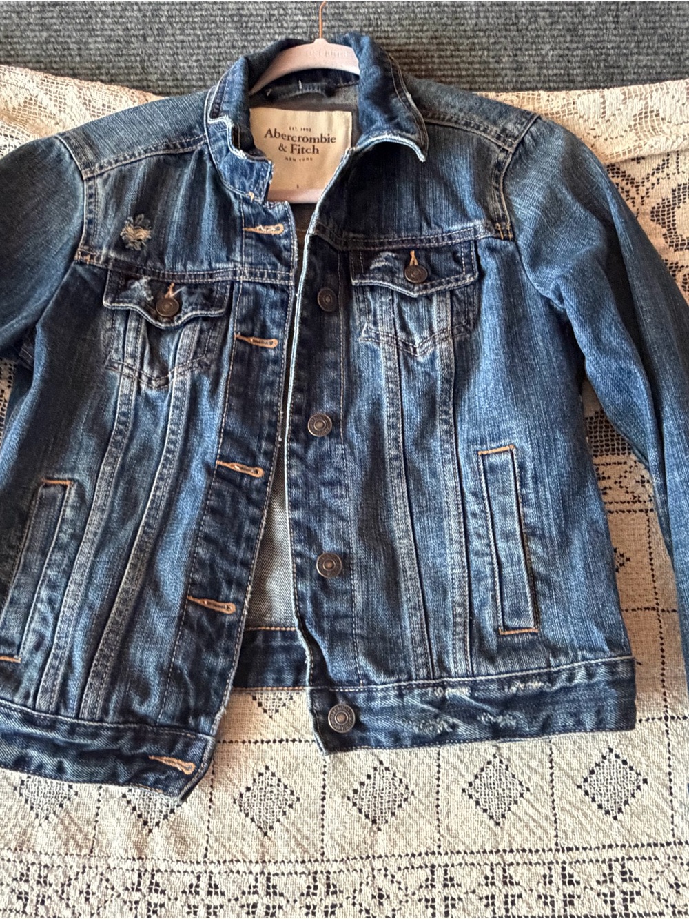 Y2K Abercrombie & Fitch Blue Denim Jacket small